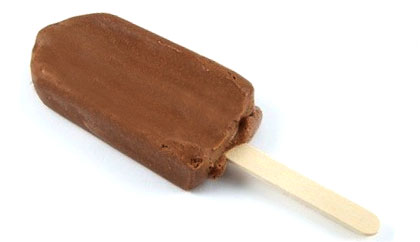 Παγωτό ξυλάκι σοκολάτα με λίγα λιπαρά