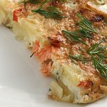 Scrambled eggs with salmon and potatoes