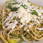 Spaghetti with zucchini and basil