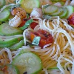 Spaghetti with shrimp, Cherry tomatoes, zucchini