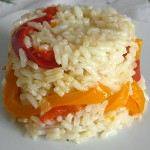 Ρύζι με χρωματιστές πιπεριές