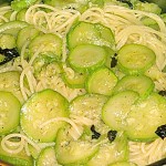 Spaghetti with zucchini