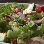 Salad with chicken and avocado