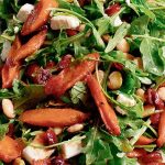 Salad with carrots and arugula