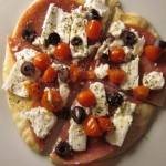 Συνταγή από Jenny για Ελληνική πίτα με σαλάμι, φέτα, ελιές και ντοματίνια